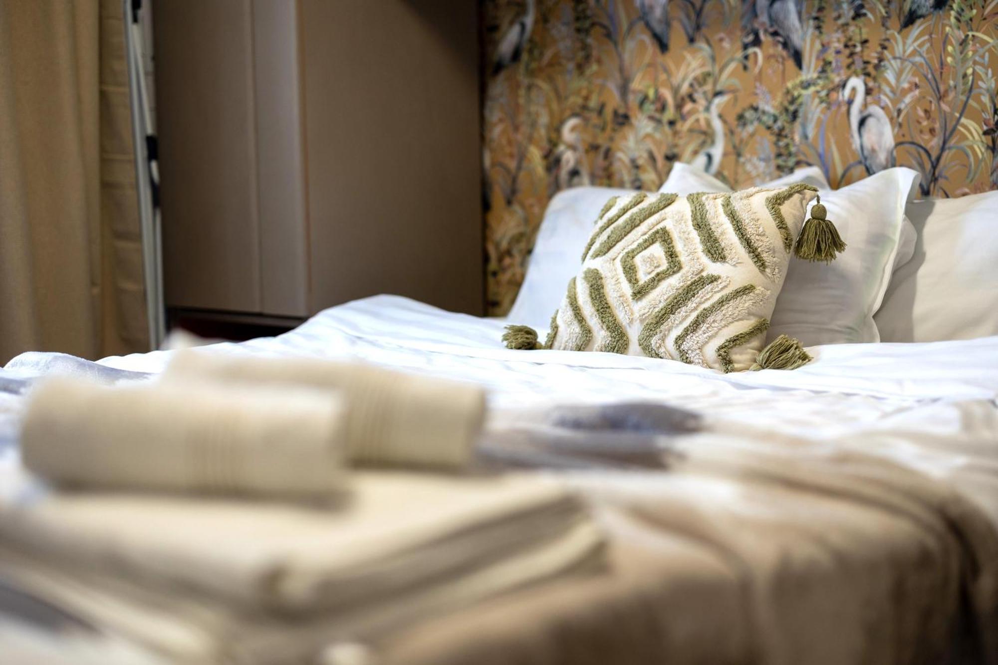 Cozy Studio Retreat - Quiet, Premium Stay Timişoara Eksteriør billede
